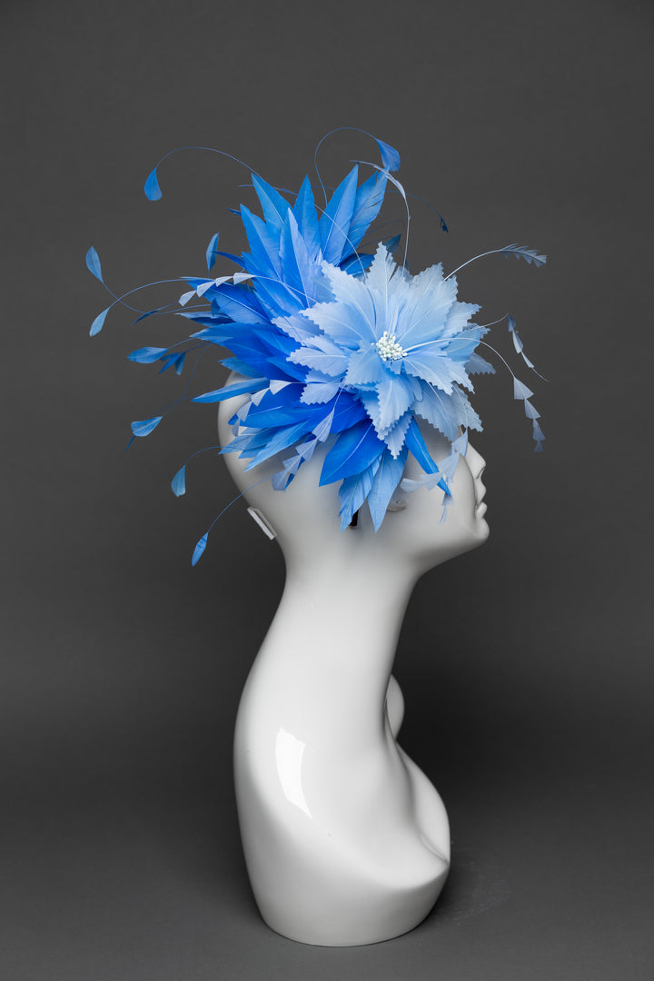 THG3320 - The Hat Girls