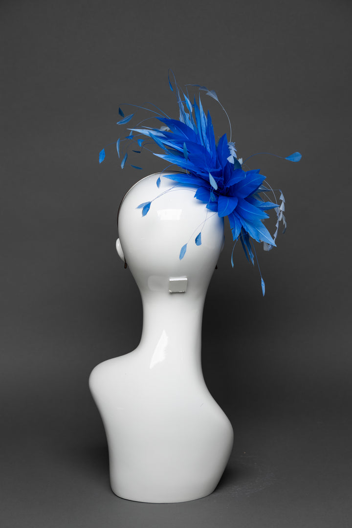 THG3320 - The Hat Girls