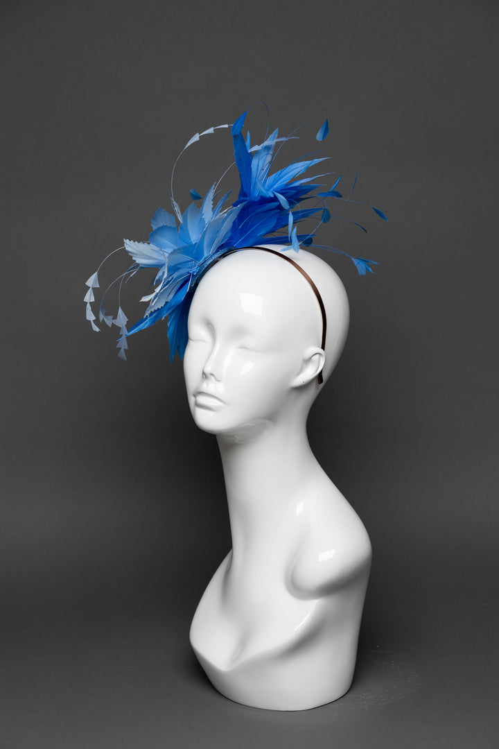 THG3320 - The Hat Girls