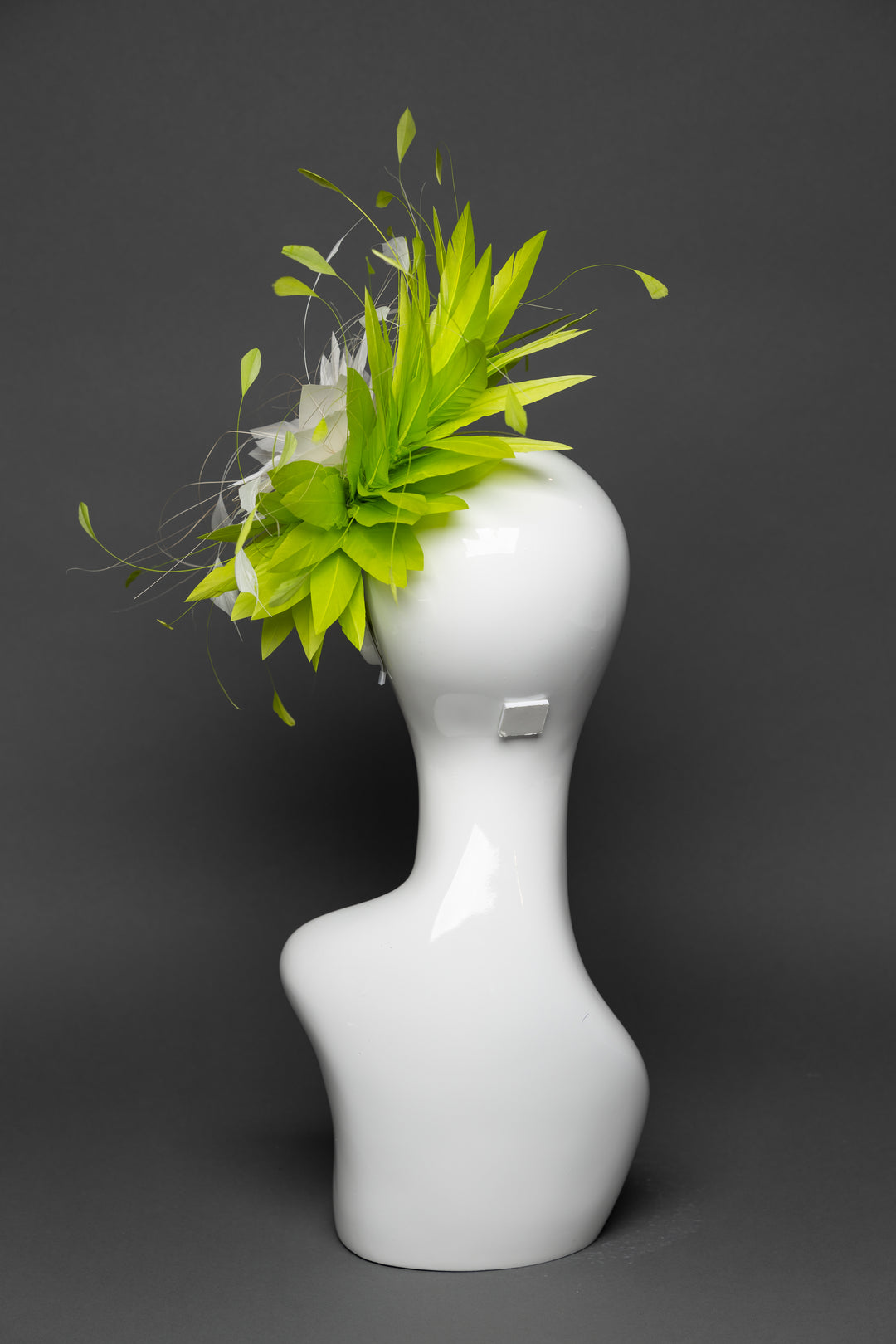 THG3322 - The Hat Girls