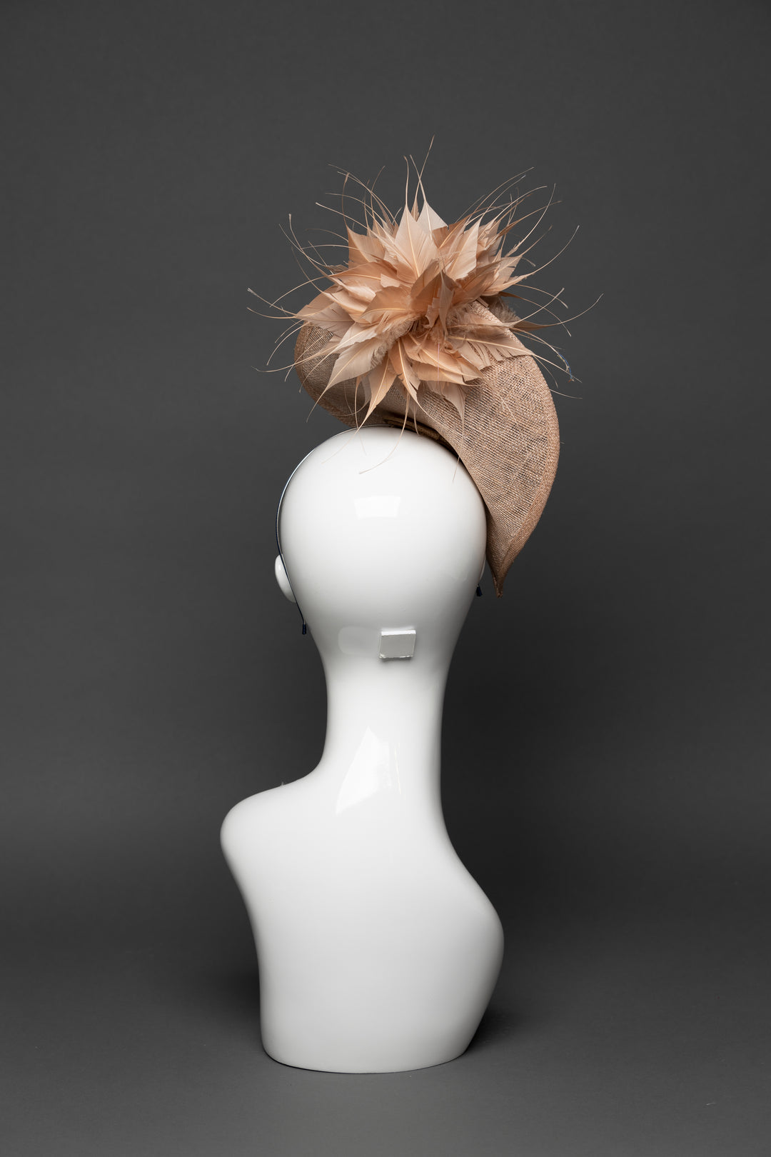 THG3410 - The Hat Girls