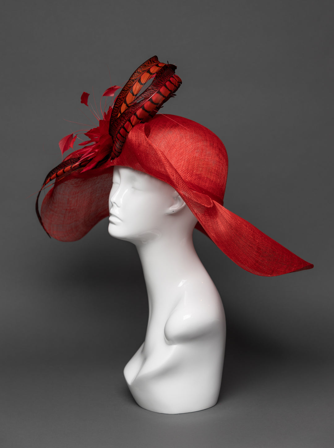 THG3423 - The Hat Girls