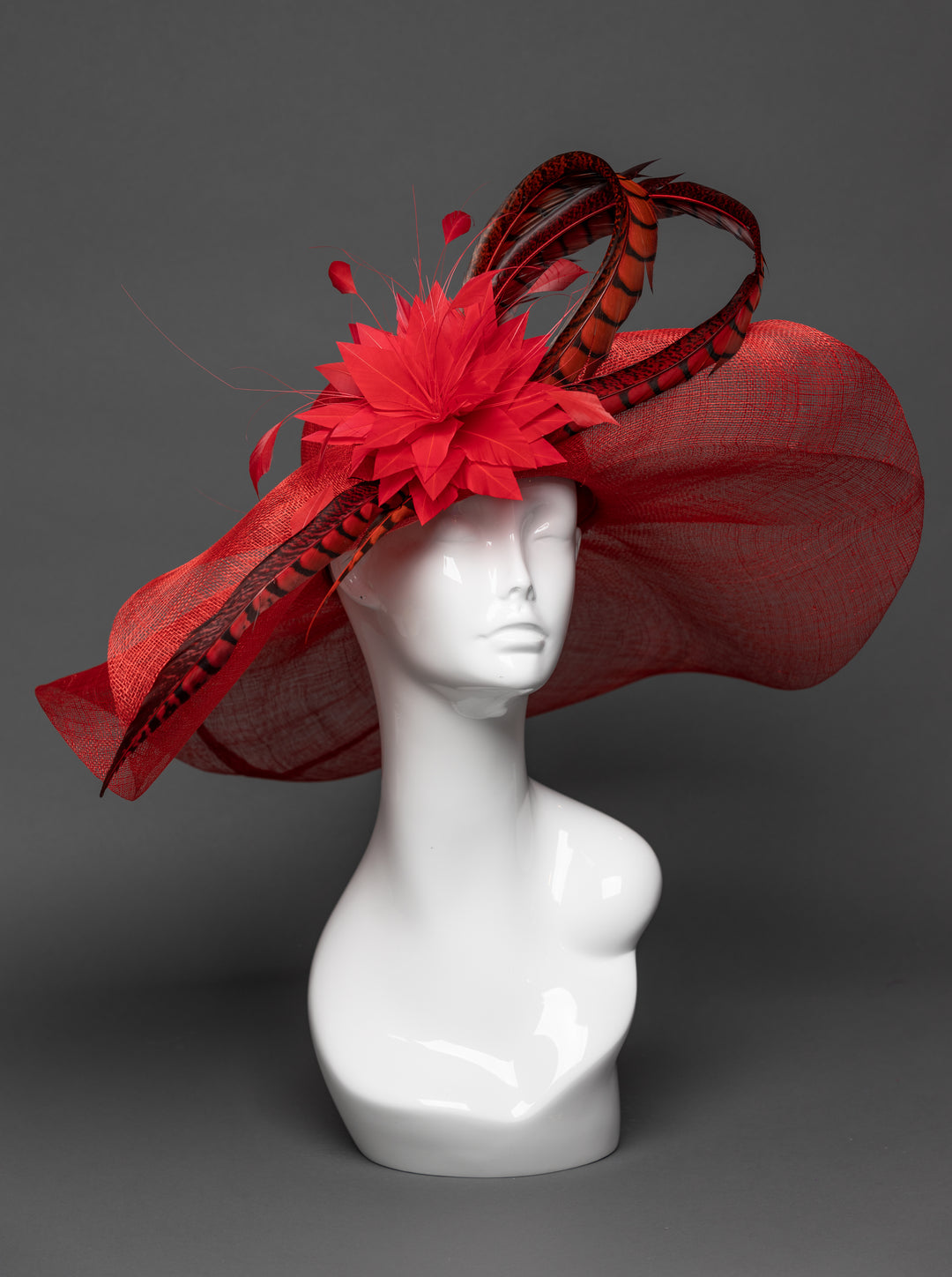 THG3423 - The Hat Girls