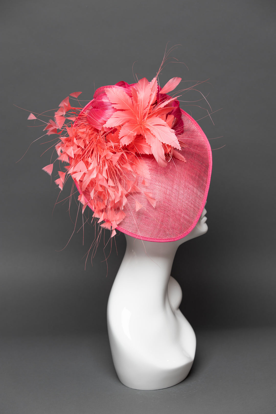 THG3455 - The Hat Girls