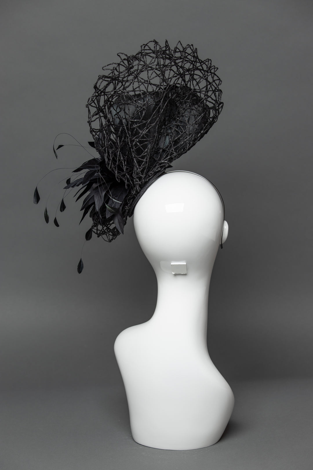 THG3464 - The Hat Girls