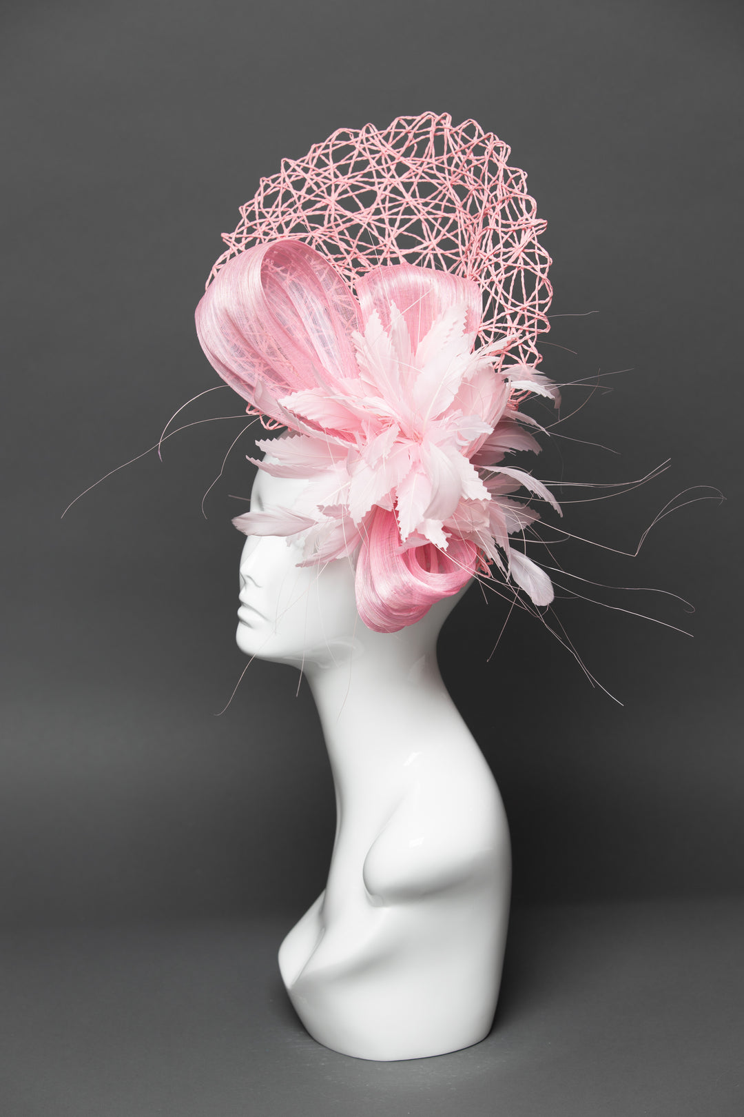 THG3467 - The Hat Girls