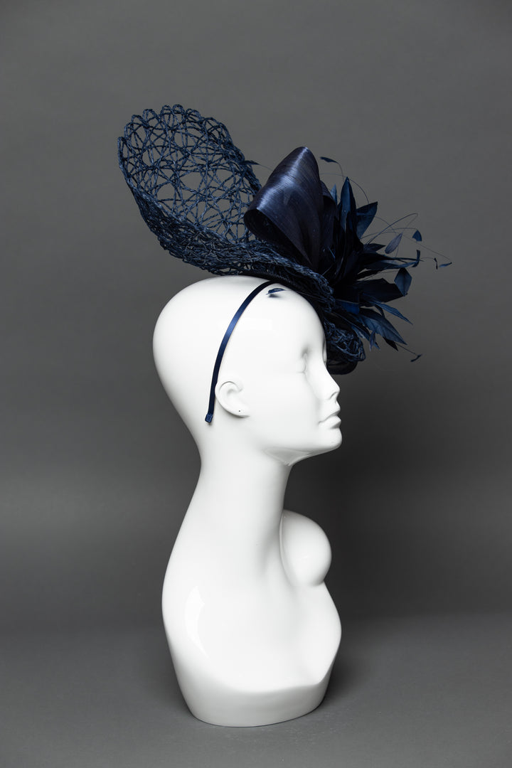 THG3468 - The Hat Girls