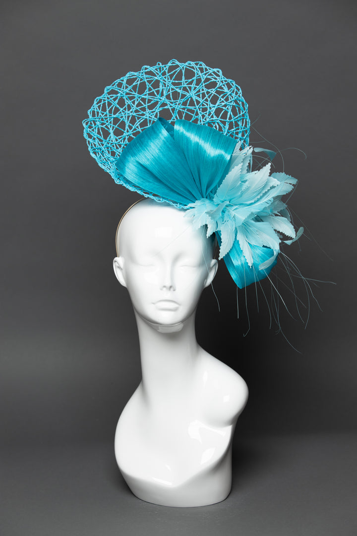 THG3469 - The Hat Girls