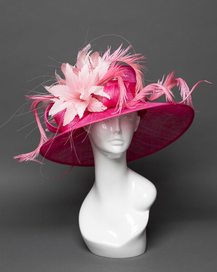 THG3524 - The Hat Girls