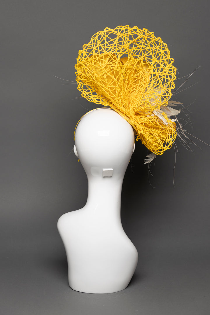 THG3542 - The Hat Girls