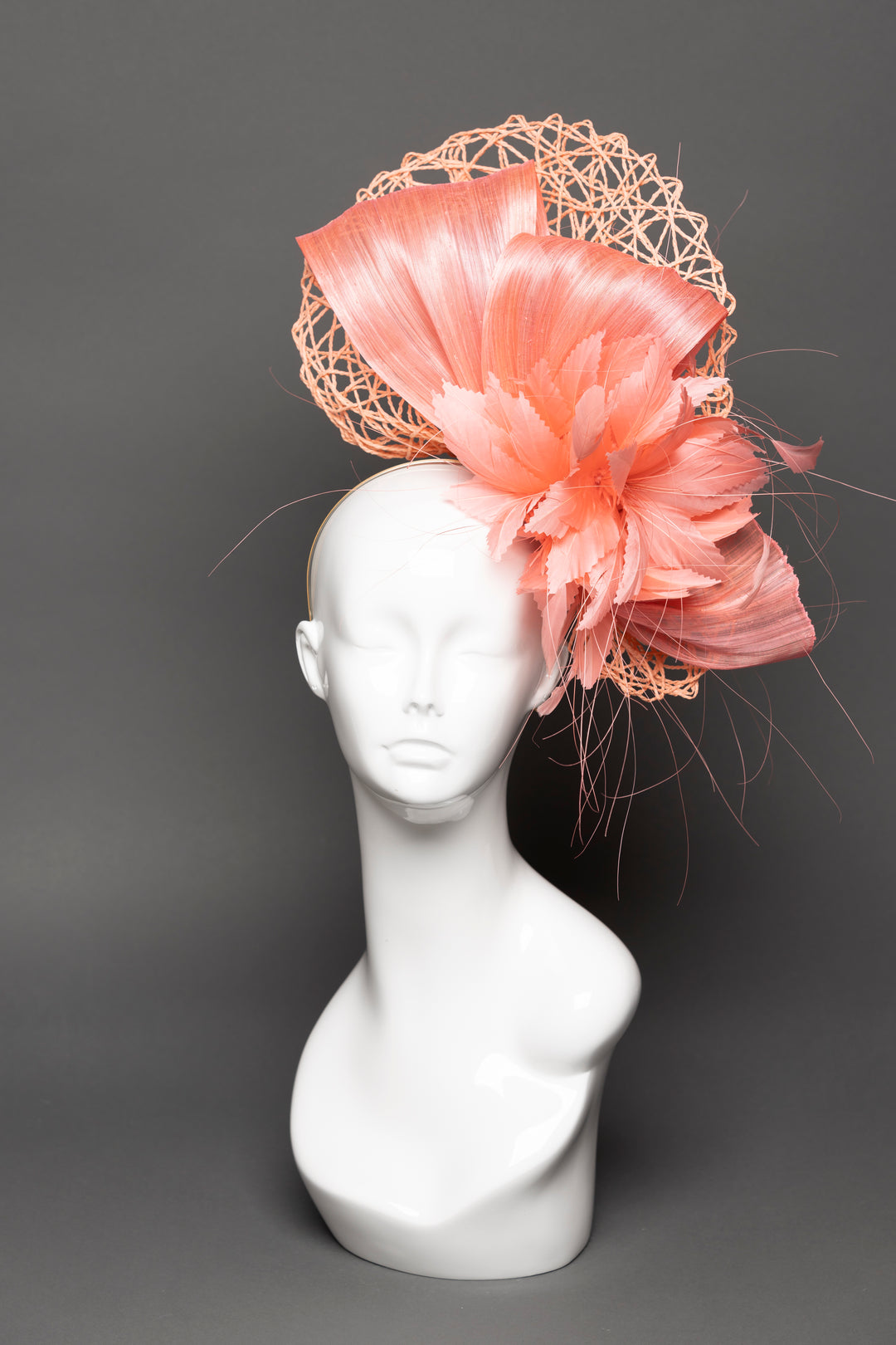 THG3545 - The Hat Girls