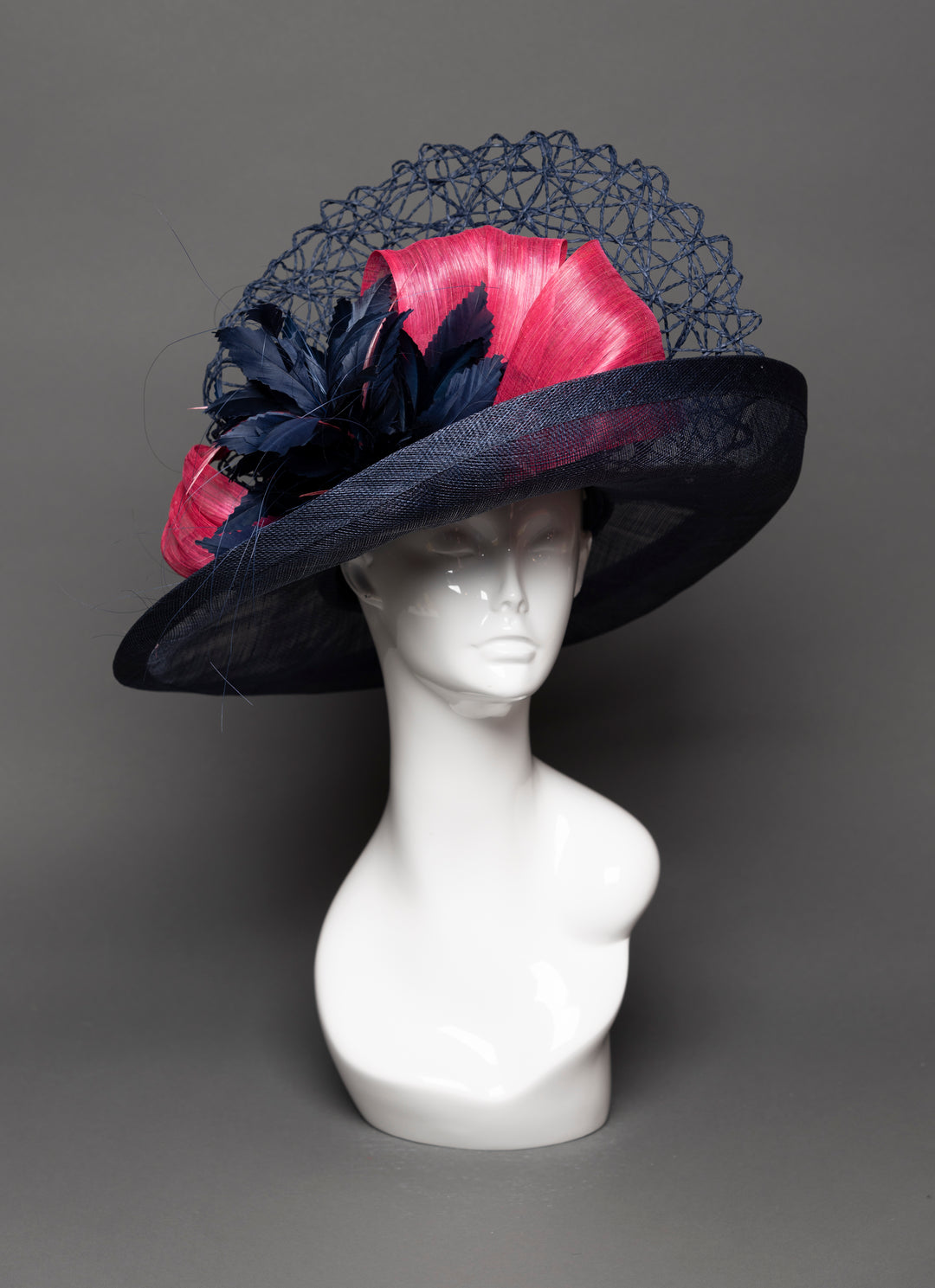 THG3558 - The Hat Girls