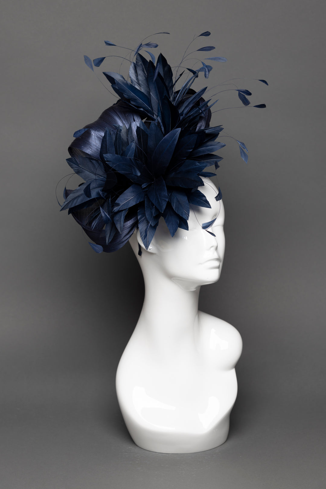 THG3567 - The Hat Girls