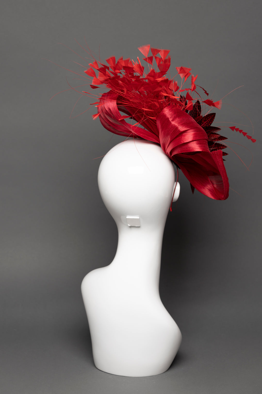 THG3579 - The Hat Girls