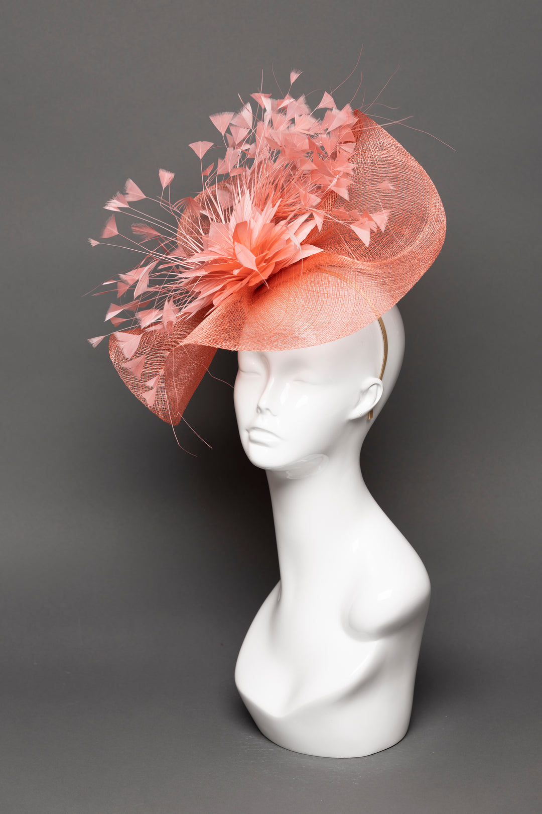 THG3603 - The Hat Girls