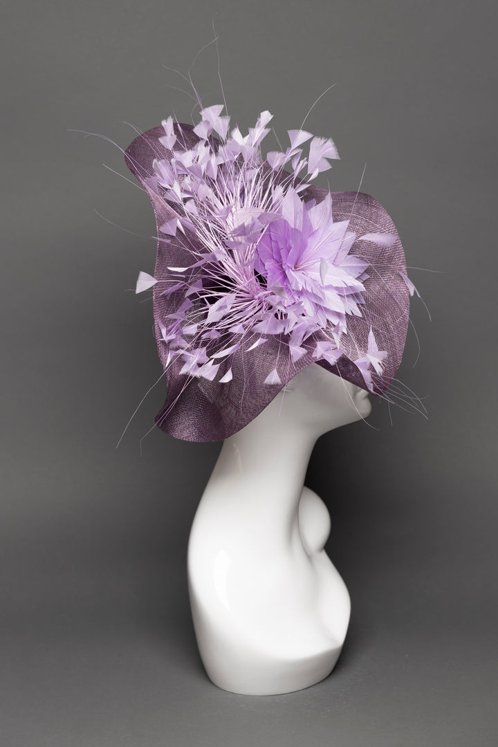 THG3606 - The Hat Girls