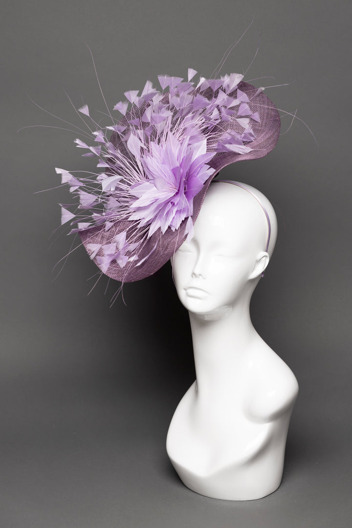 THG3606 - The Hat Girls