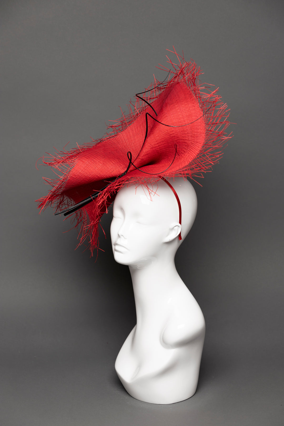 THG3607 - The Hat Girls