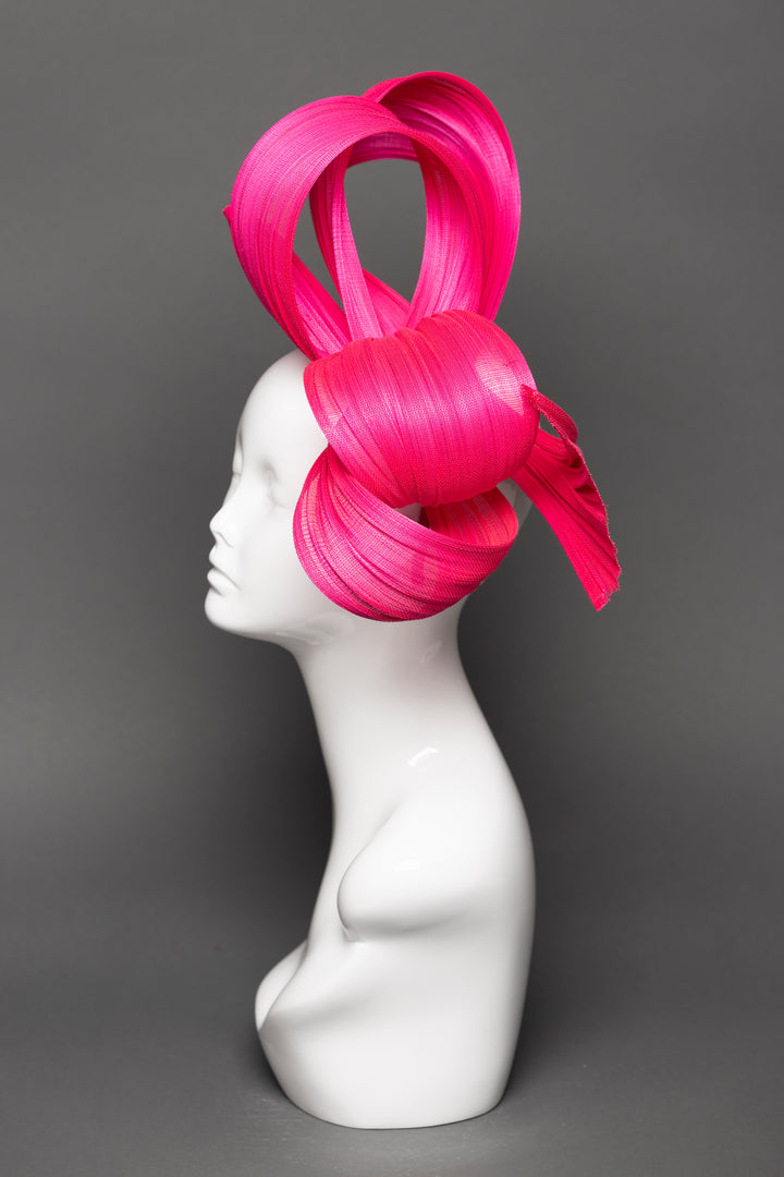 THG3612 - The Hat Girls