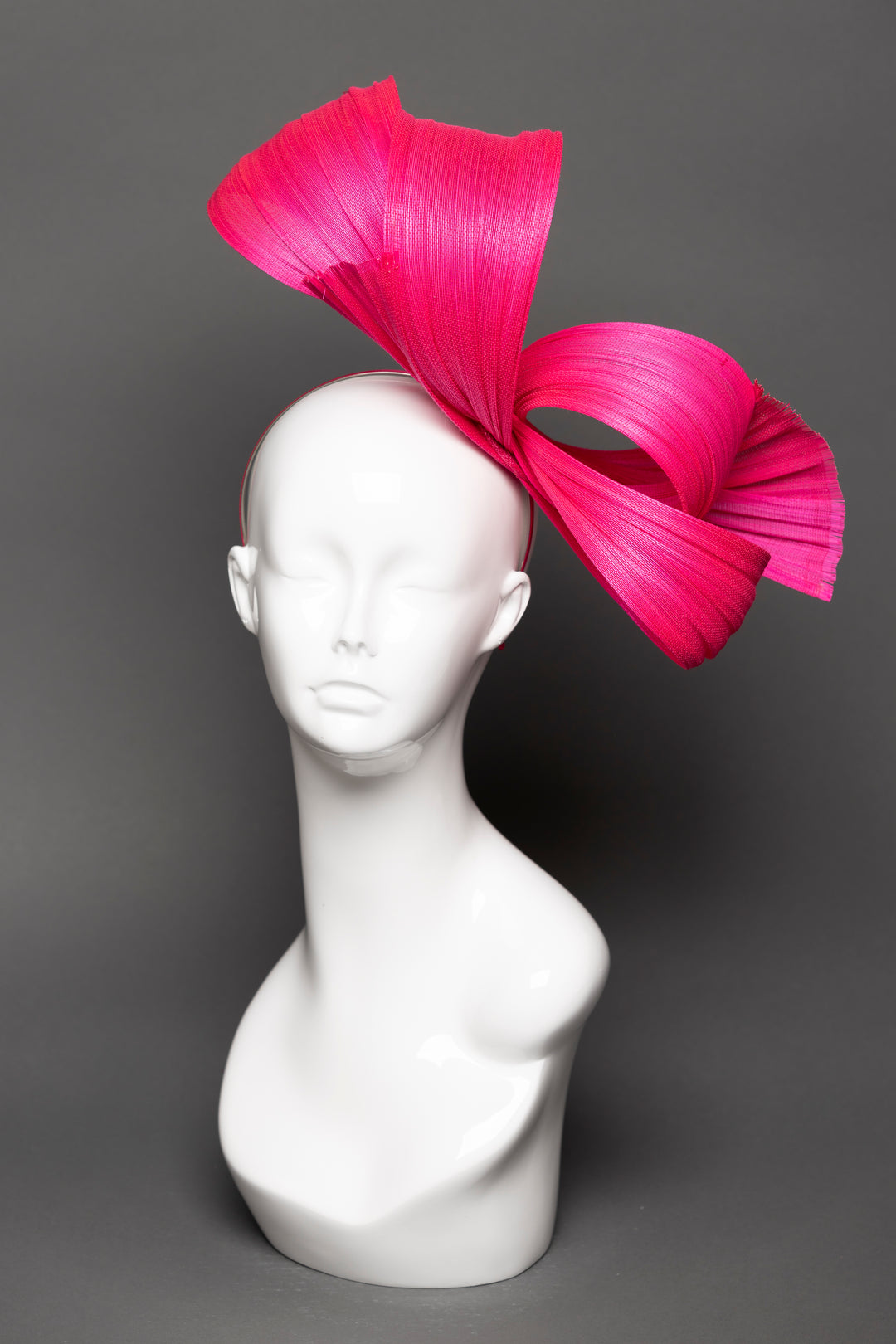 THG3612 - The Hat Girls