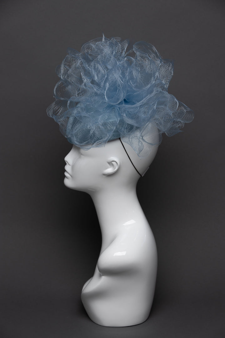 THG2621 - The Hat Girls